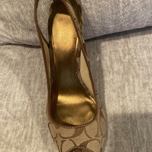 Coach wedge heels 8.5 - Picture 9 of 9